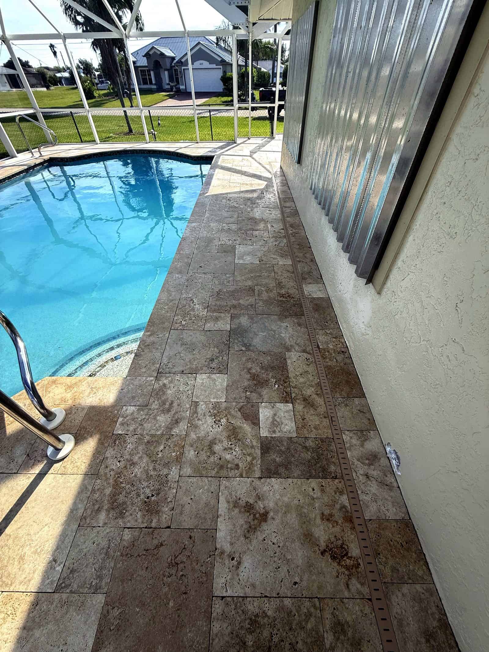 Sealed deck along the drain line